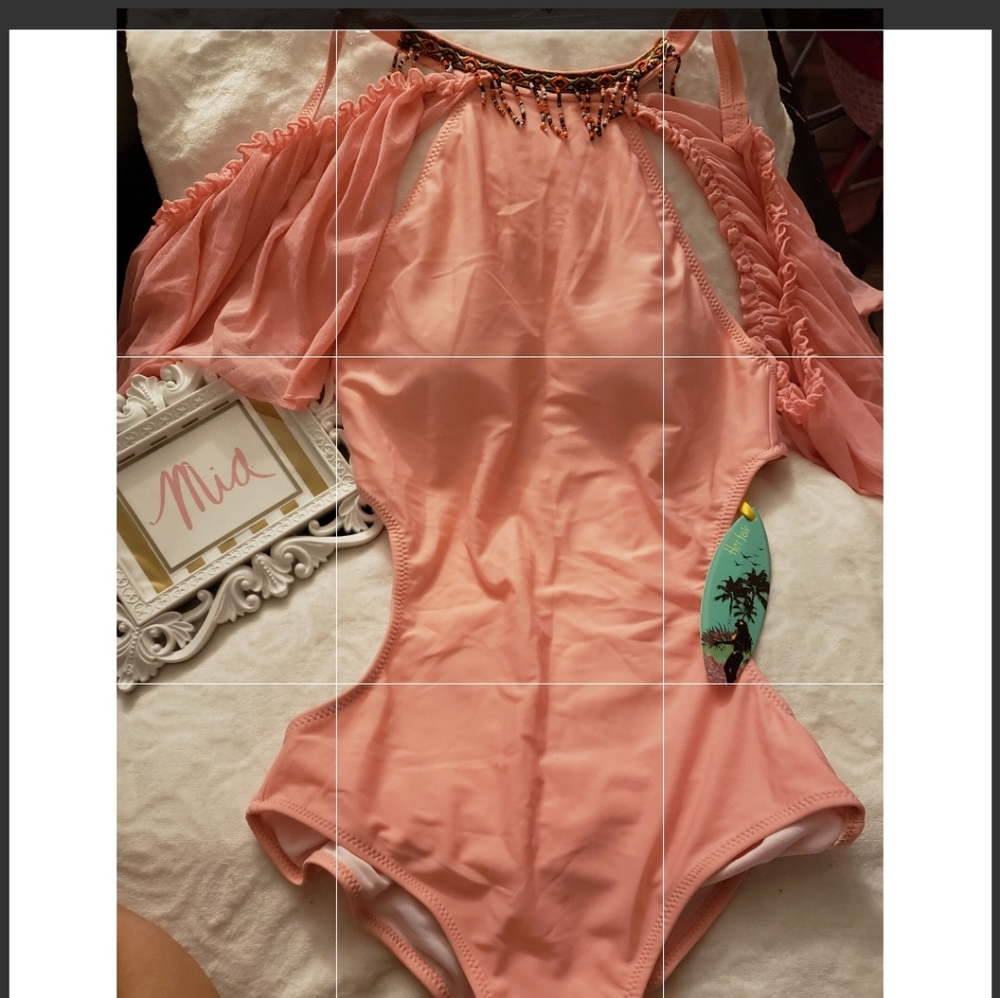 NEW ELEGANT BATHINGSUIT